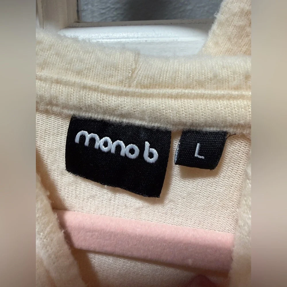NWOT Mono B Pull Over Fleece Cropped Hoodie - Picture 4 of 7